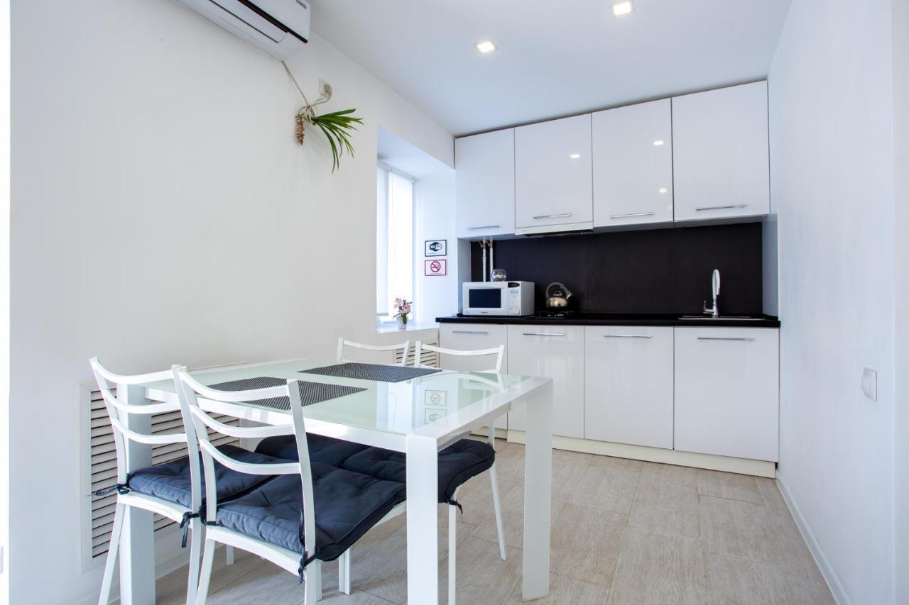 Apartment On Ushakova Kherson Extérieur photo